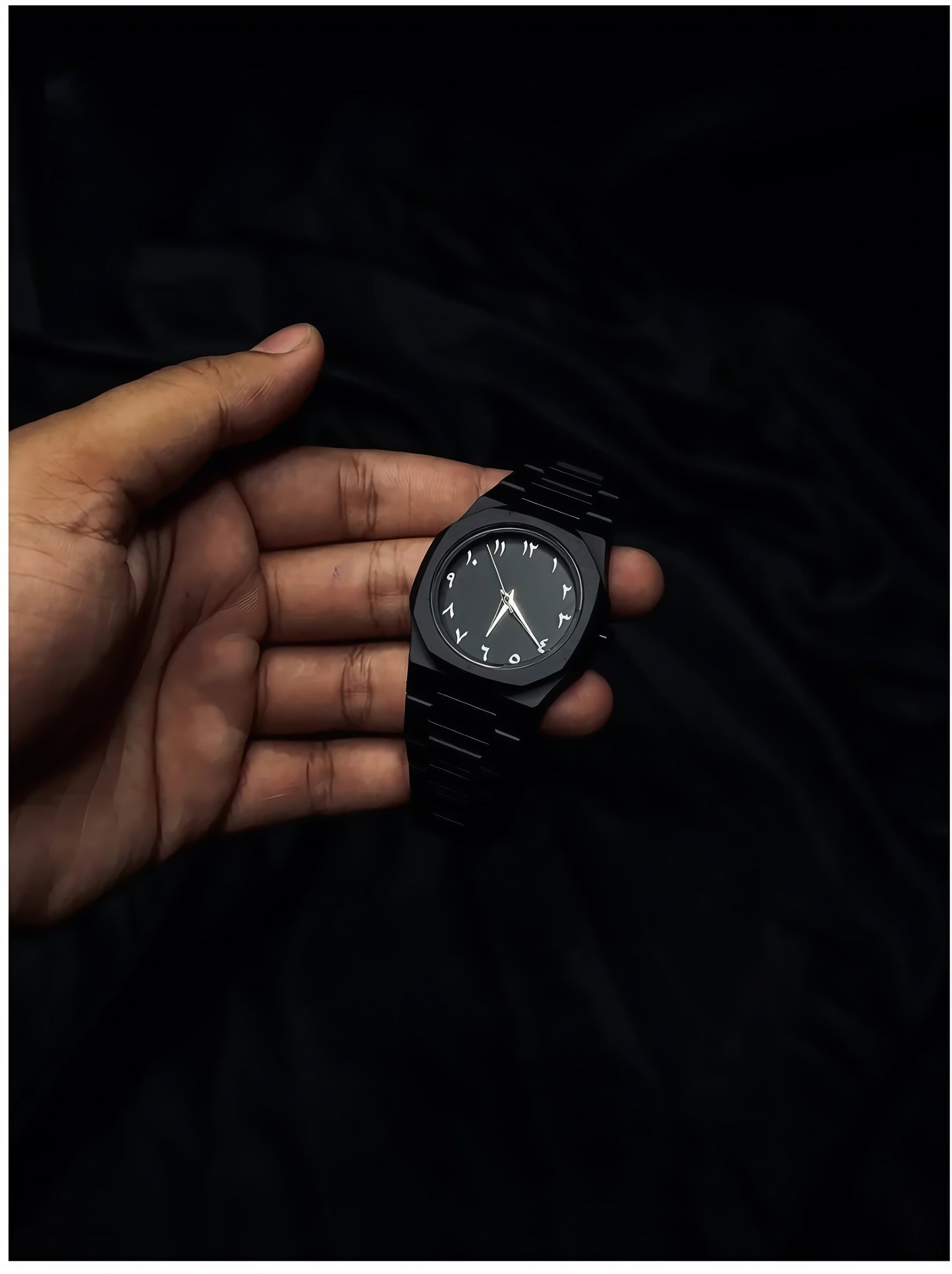 Arabic Aura Fiber Watch – Lightweight 44g Elegant Design